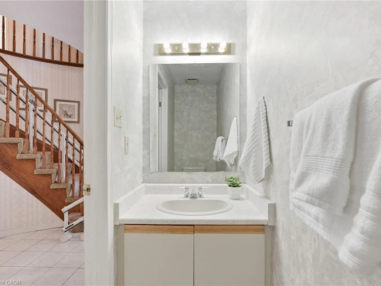 158 Rushdale Drive, Hamilton, ON, L8W 2Z3 - 25