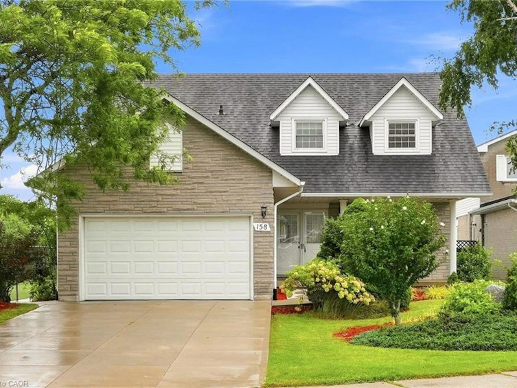 158 Rushdale Drive, Hamilton, ON, L8W 2Z3