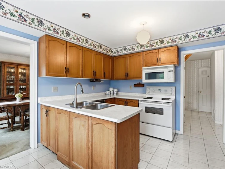 158 Rushdale Drive, Hamilton, ON, L8W 2Z3 - 18