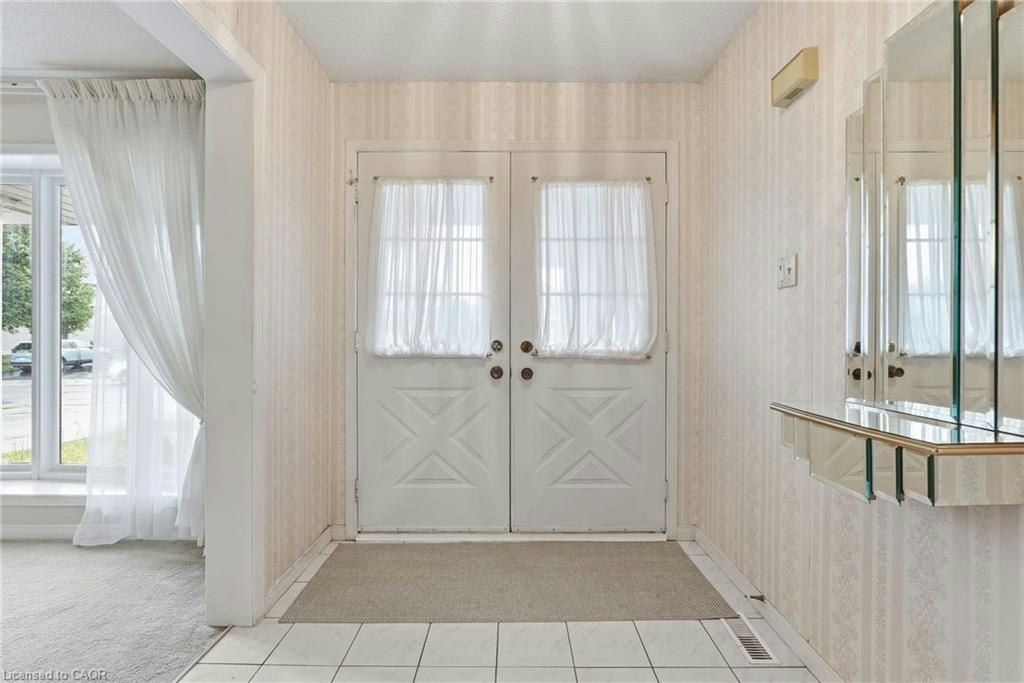 158 Rushdale Drive, Hamilton, ON, L8W 2Z3 - 6