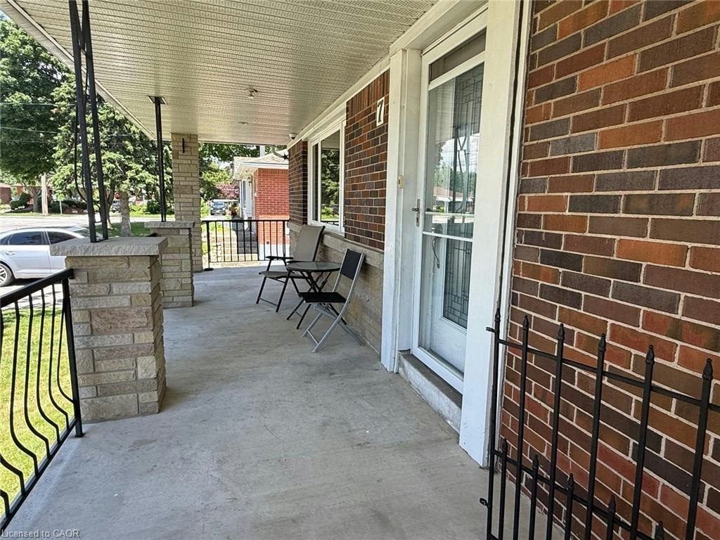 7 Greenwood Street, Hamilton, ON, L8T 3N2 - 4