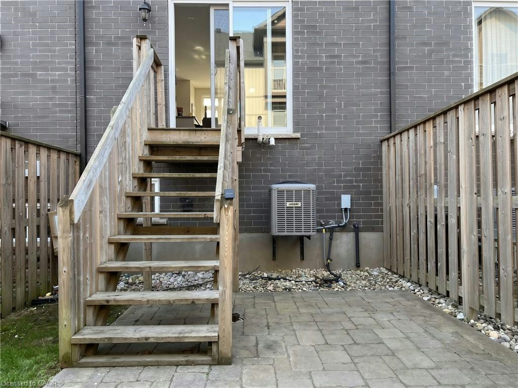 47-12 Poplar Drive, Cambridge, ON, N3C 0G4 - 2