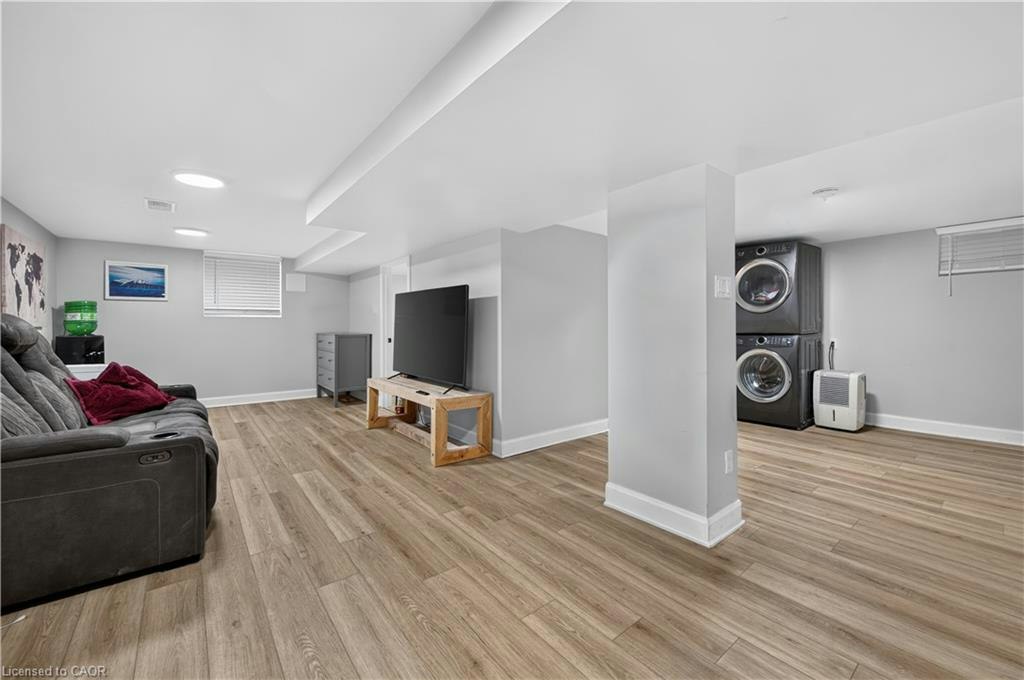 LOWER-31 Marion Place, Hamilton, ON, L8G 1R6 - 5