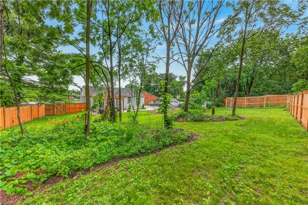 LOWER-31 Marion Place, Hamilton, ON, L8G 1R6 - 24