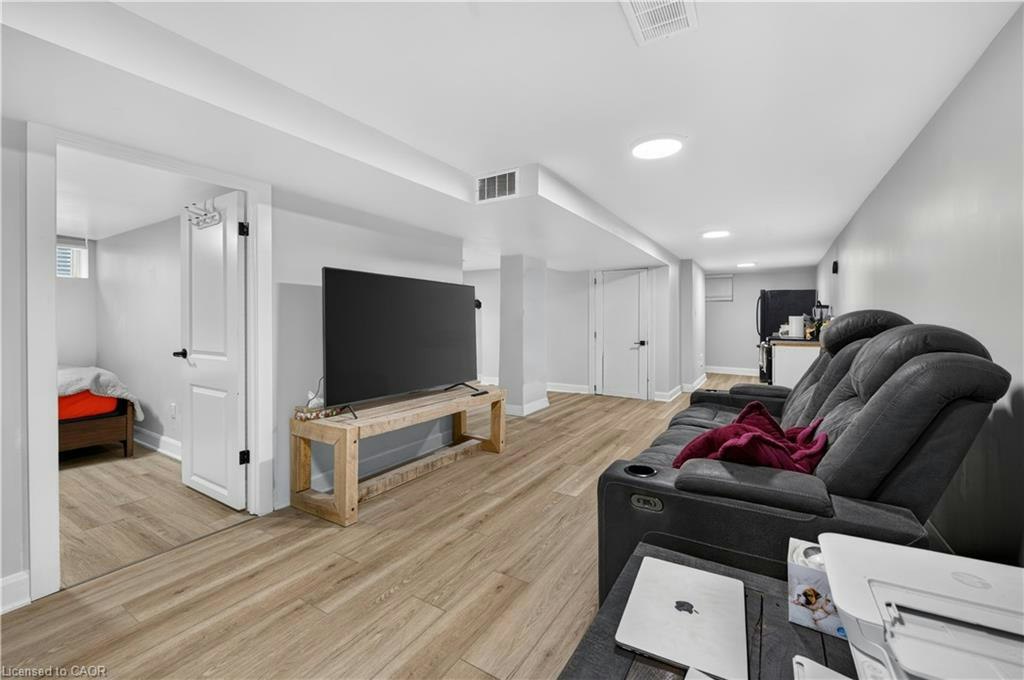 LOWER-31 Marion Place, Hamilton, ON, L8G 1R6 - 10