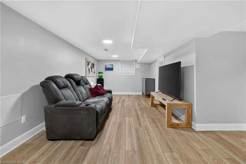 LOWER-31 Marion Place, Hamilton, ON, L8G 1R6 - 6