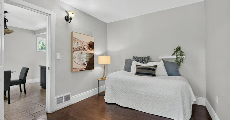 50 Wexford Avenue S, Hamilton, ON, L8K 2N6 - 22