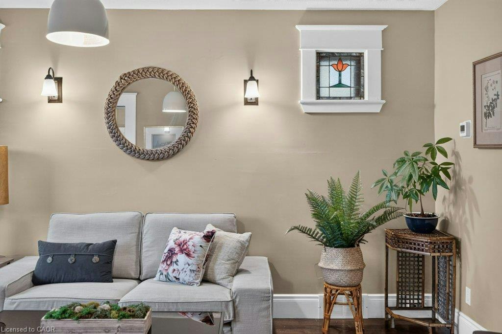 50 Wexford Avenue S, Hamilton, ON, L8K 2N6 - 8
