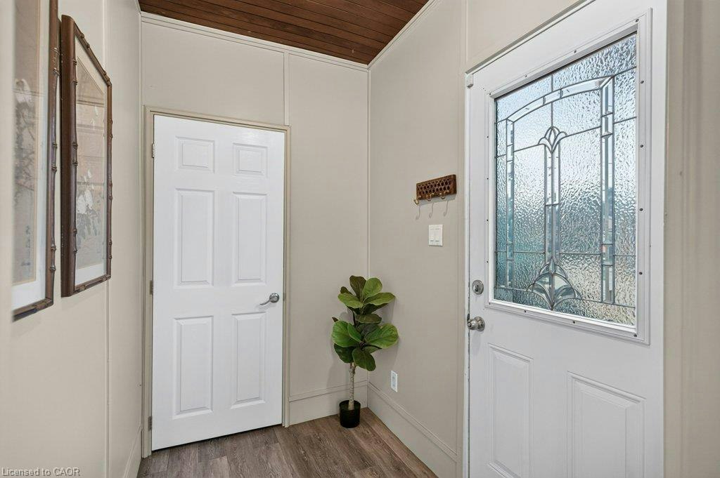 50 Wexford Avenue S, Hamilton, ON, L8K 2N6 - 3