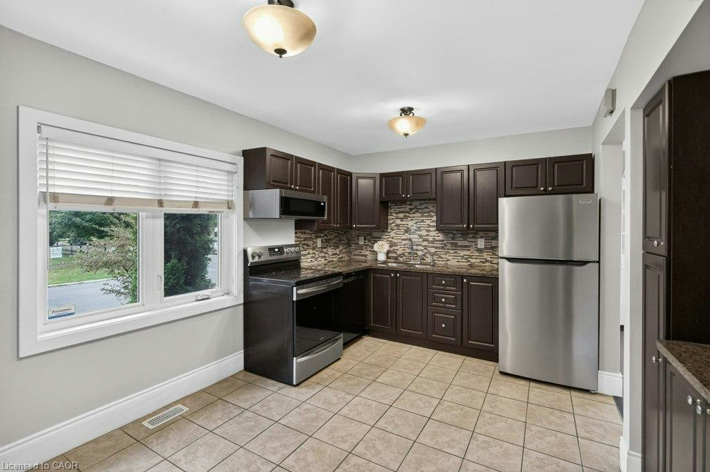 50 Wexford Avenue S, Hamilton, ON, L8K 2N6 - 10