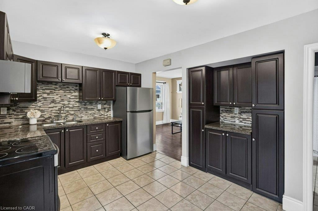 50 Wexford Avenue S, Hamilton, ON, L8K 2N6 - 11