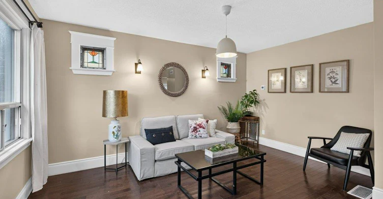 50 Wexford Avenue S, Hamilton, ON, L8K 2N6 - 4