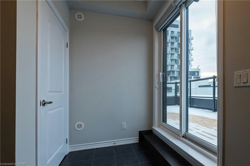331-349 Wheat Boom Drive, Oakville, ON, L6H 7X5 - 39