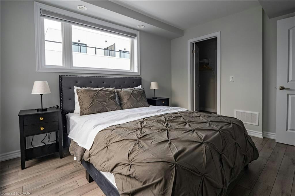 331-349 Wheat Boom Drive, Oakville, ON, L6H 7X5 - 22