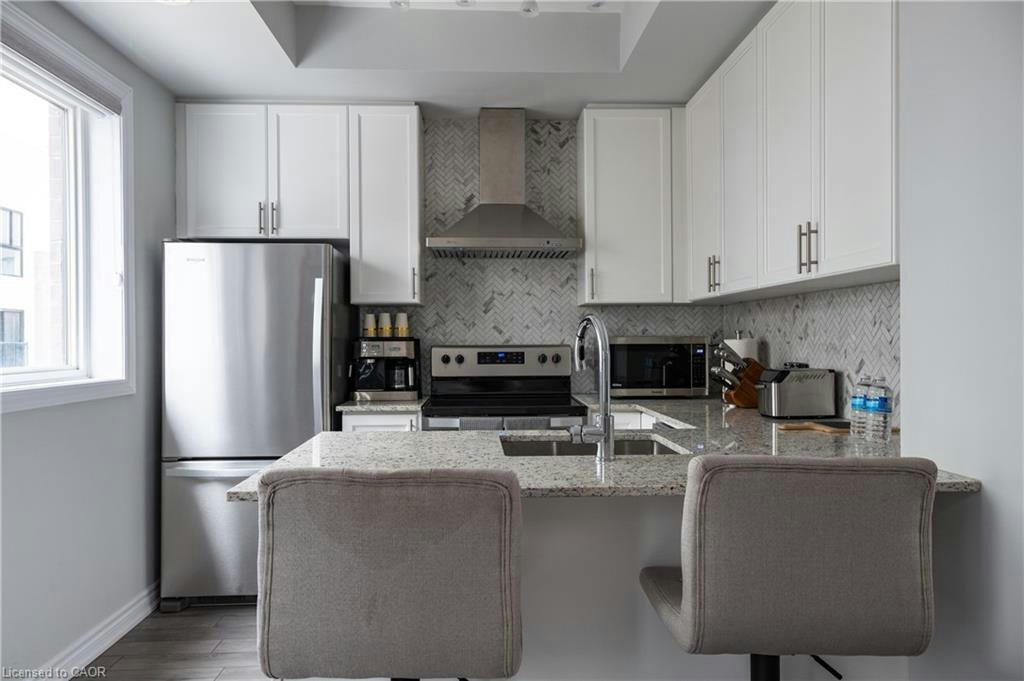 331-349 Wheat Boom Drive, Oakville, ON, L6H 7X5 - 15