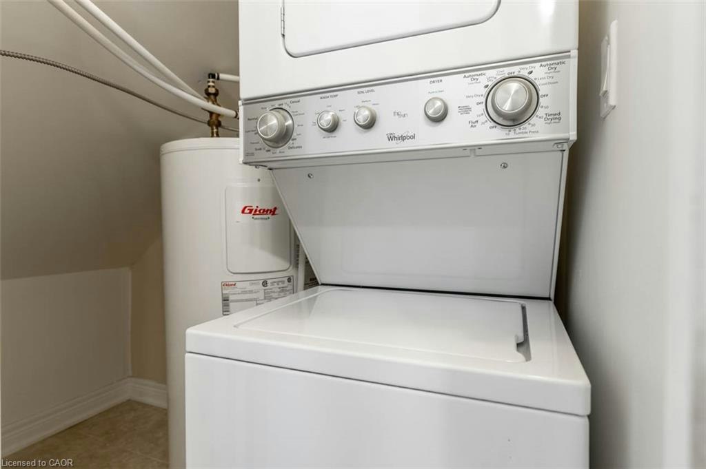 201-174 Bronte Street S, Milton, ON, L9T 1Y8 - 10