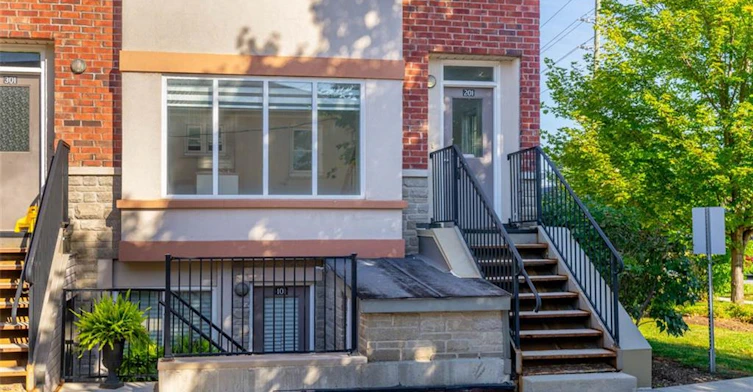 201-174 Bronte Street S, Milton, ON, L9T 1Y8 - 3