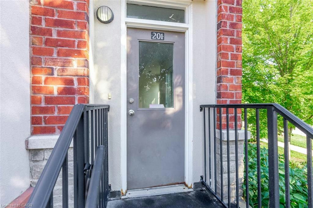 201-174 Bronte Street S, Milton, ON, L9T 1Y8 - 4