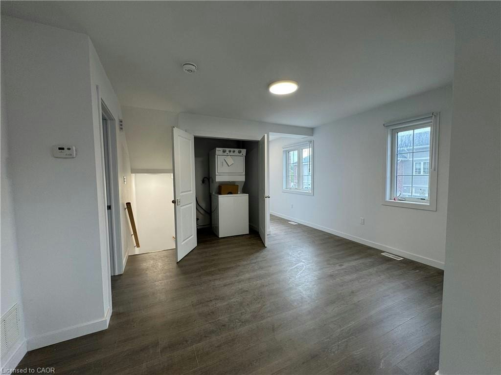 (Main)-107 Highriver Trail, Welland, ON, L3C 0H6 - 8