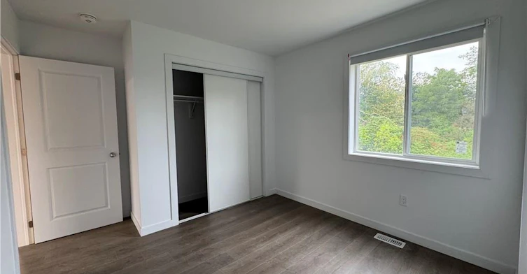 (Main)-107 Highriver Trail, Welland, ON, L3C 0H6 - 9