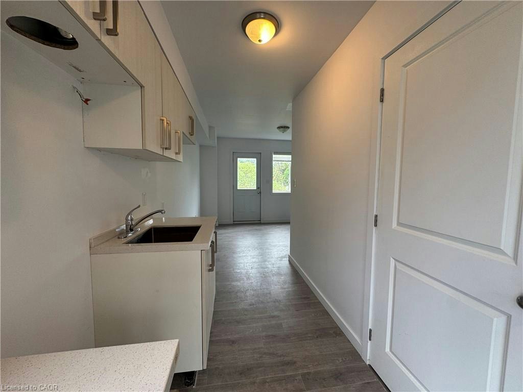 (Lower)-99 Highriver Trail, Welland, ON, L3C 0H6 - 3