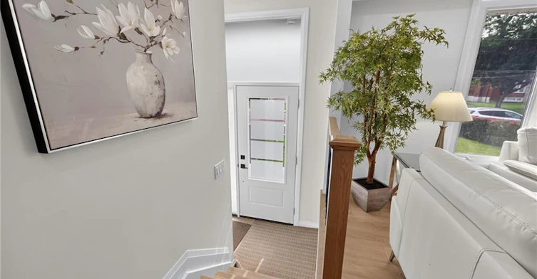 Upper-40 Purdy Crescent, Hamilton, ON, L9A 3B3 - 6