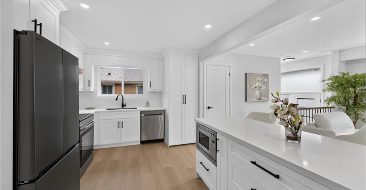 Upper-40 Purdy Crescent, Hamilton, ON, L9A 3B3 - 10