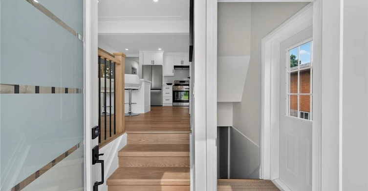 Upper-40 Purdy Crescent, Hamilton, ON, L9A 3B3 - 5