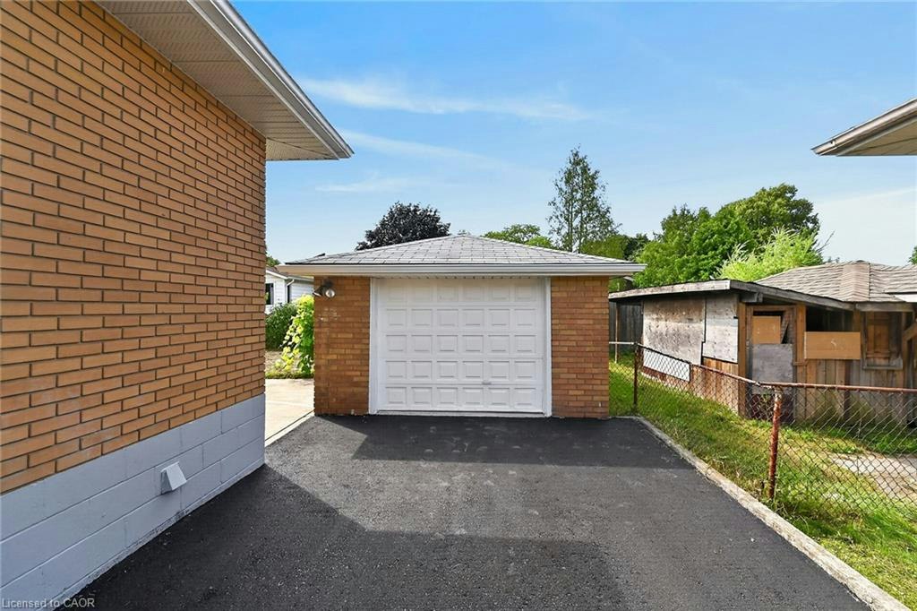 Upper-40 Purdy Crescent, Hamilton, ON, L9A 3B3 - 39