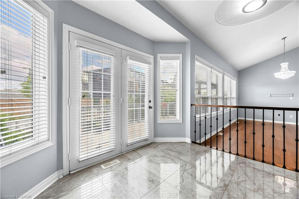 4 Clairfields Drive W, Guelph, ON, N1G 5H5 - 17