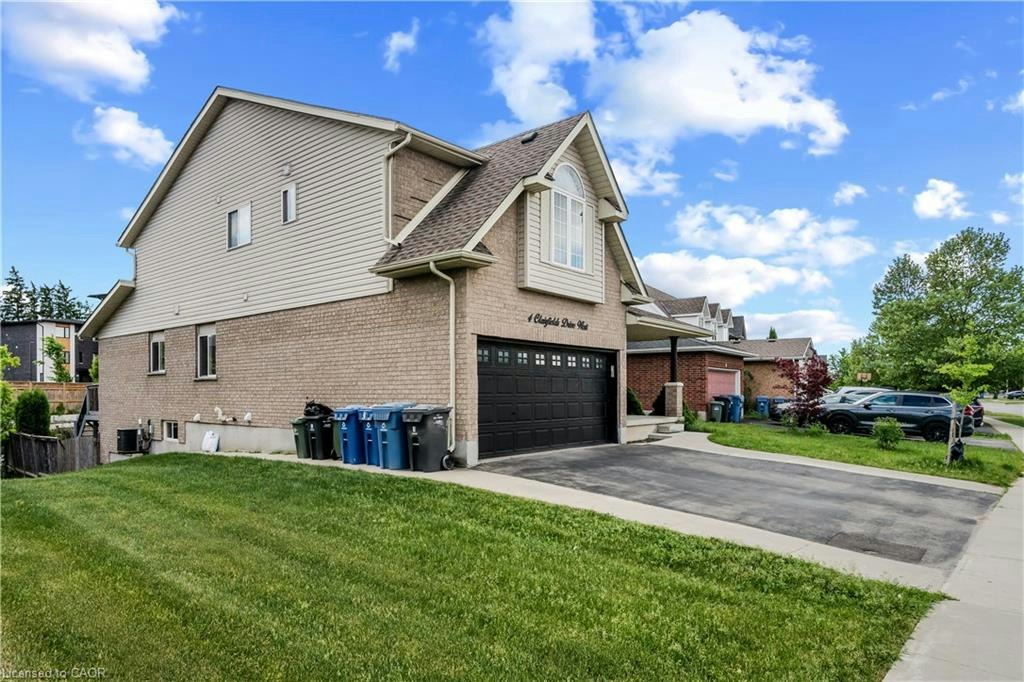 4 Clairfields Drive W, Guelph, ON, N1G 5H5 - 2