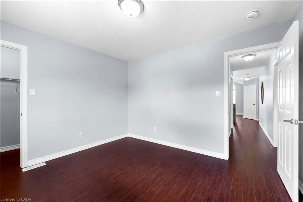4 Clairfields Drive W, Guelph, ON, N1G 5H5 - 33