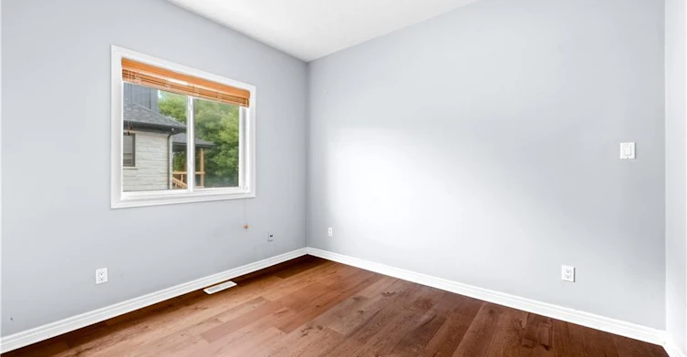 4 Clairfields Drive W, Guelph, ON, N1G 5H5 - 11