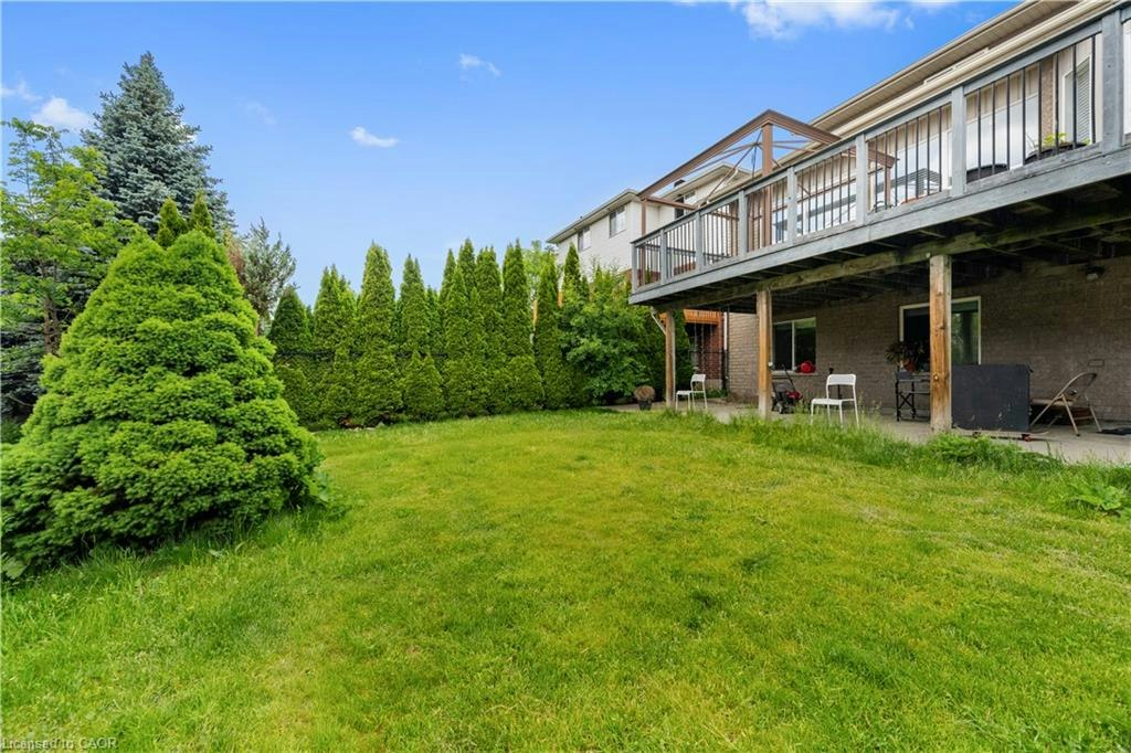 4 Clairfields Drive W, Guelph, ON, N1G 5H5 - 40