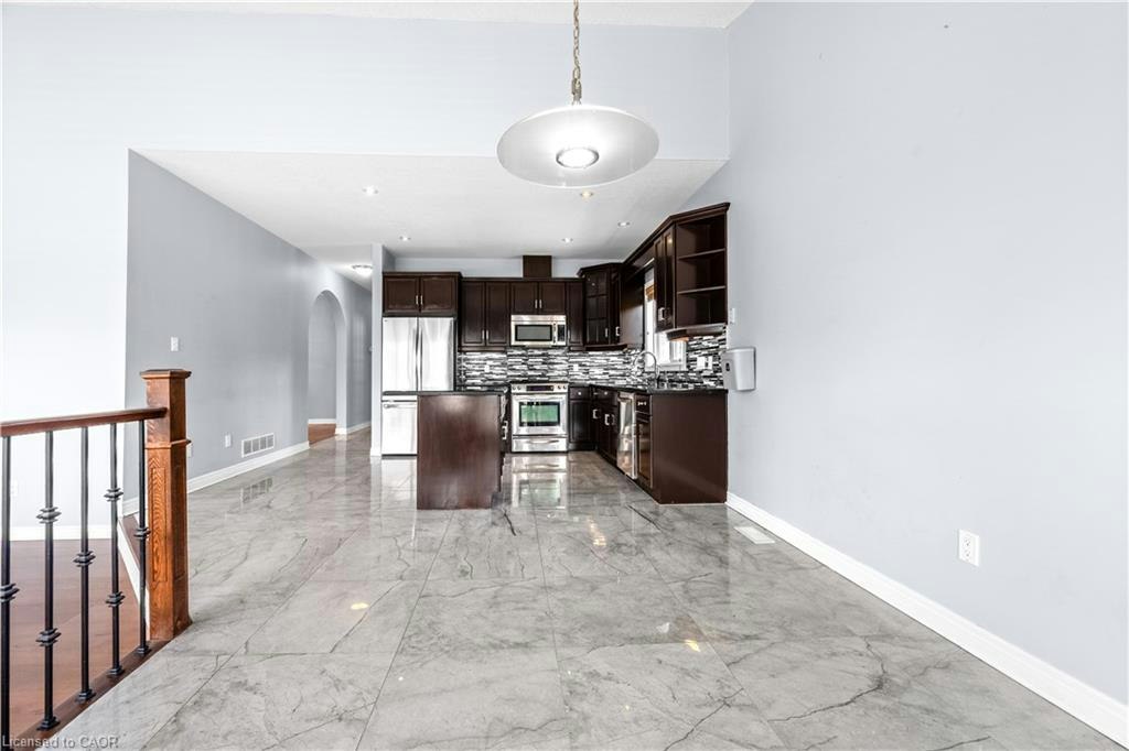 4 Clairfields Drive W, Guelph, ON, N1G 5H5 - 13