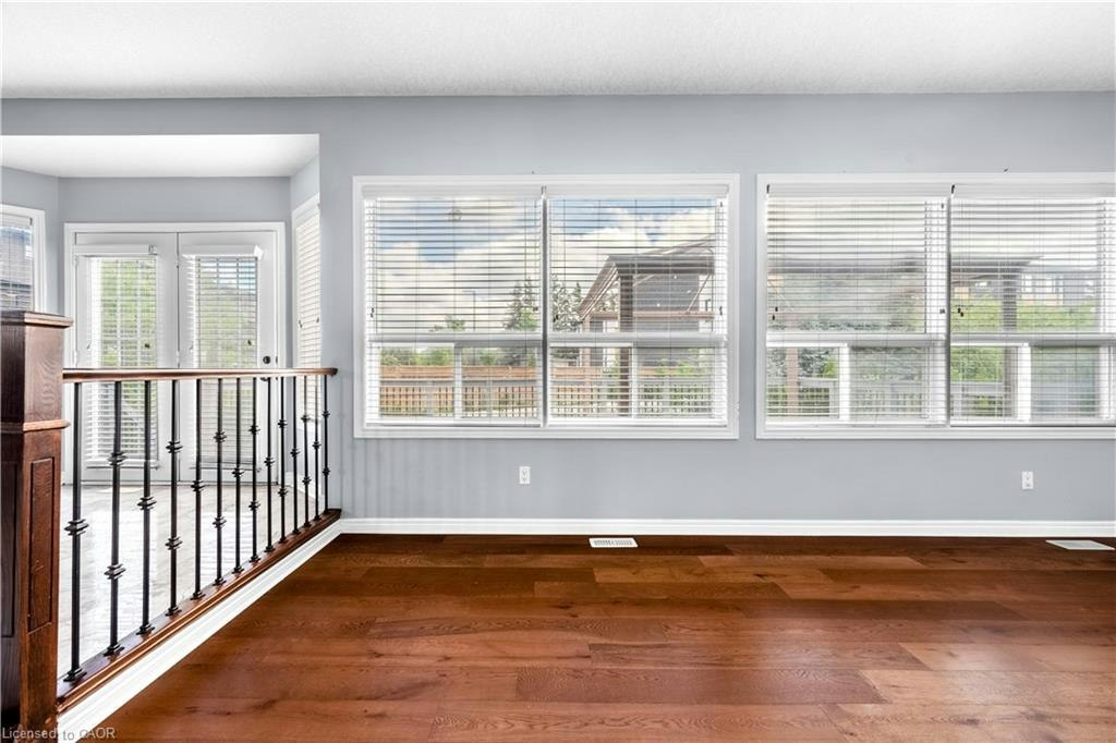 4 Clairfields Drive W, Guelph, ON, N1G 5H5 - 18