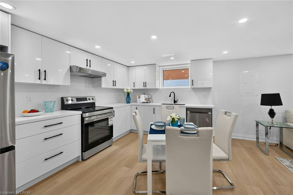 Lower-40 Purdy Crescent, Hamilton, ON, L9A 3B3 - 13