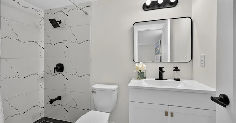 Lower-40 Purdy Crescent, Hamilton, ON, L9A 3B3 - 19