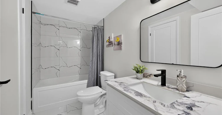 Lower-40 Purdy Crescent, Hamilton, ON, L9A 3B3 - 25