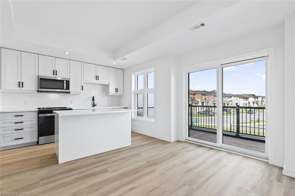 36-70 Kenesky Drive, Hamilton, ON, L8B 2A9 - 13