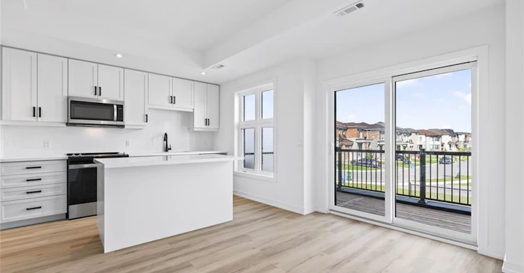 36-70 Kenesky Drive, Hamilton, ON, L8B 2A9 - 13