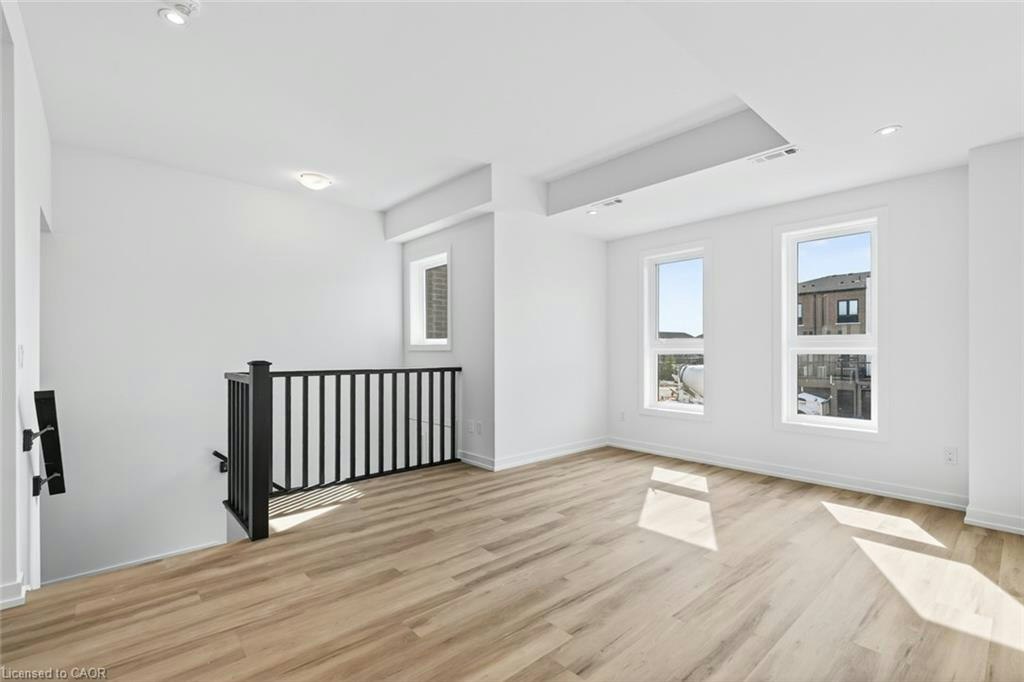 36-70 Kenesky Drive, Hamilton, ON, L8B 2A9 - 6
