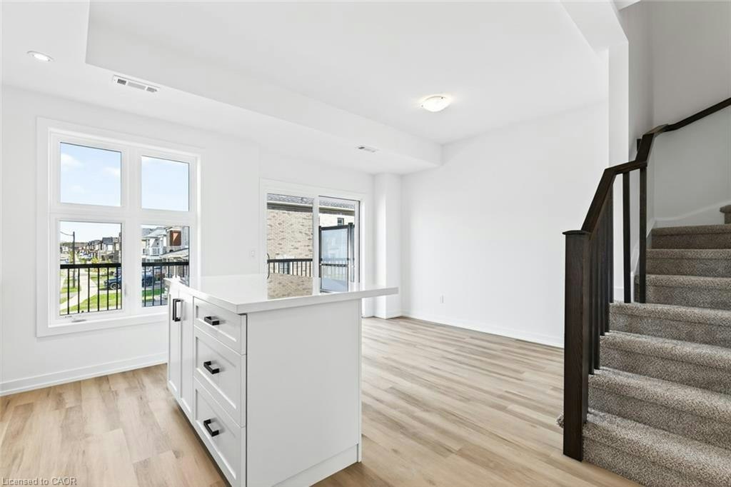 36-70 Kenesky Drive, Hamilton, ON, L8B 2A9 - 18