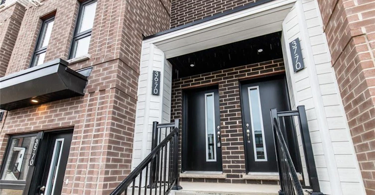 36-70 Kenesky Drive, Hamilton, ON, L8B 2A9 - 2