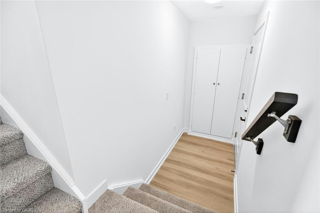 36-70 Kenesky Drive, Hamilton, ON, L8B 2A9 - 41