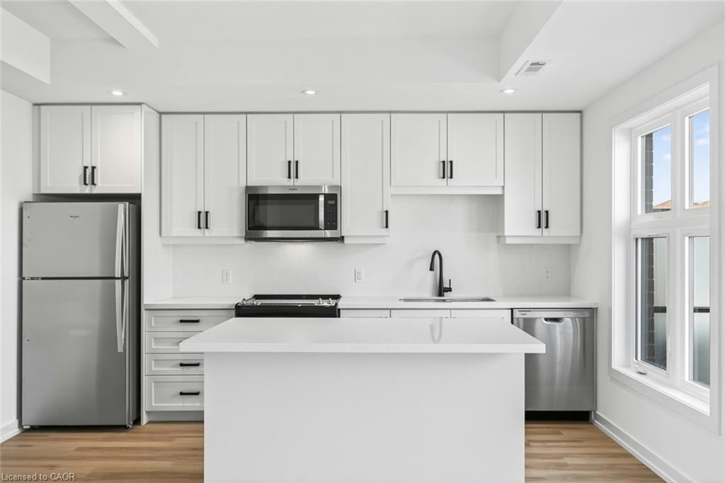 36-70 Kenesky Drive, Hamilton, ON, L8B 2A9 - 15