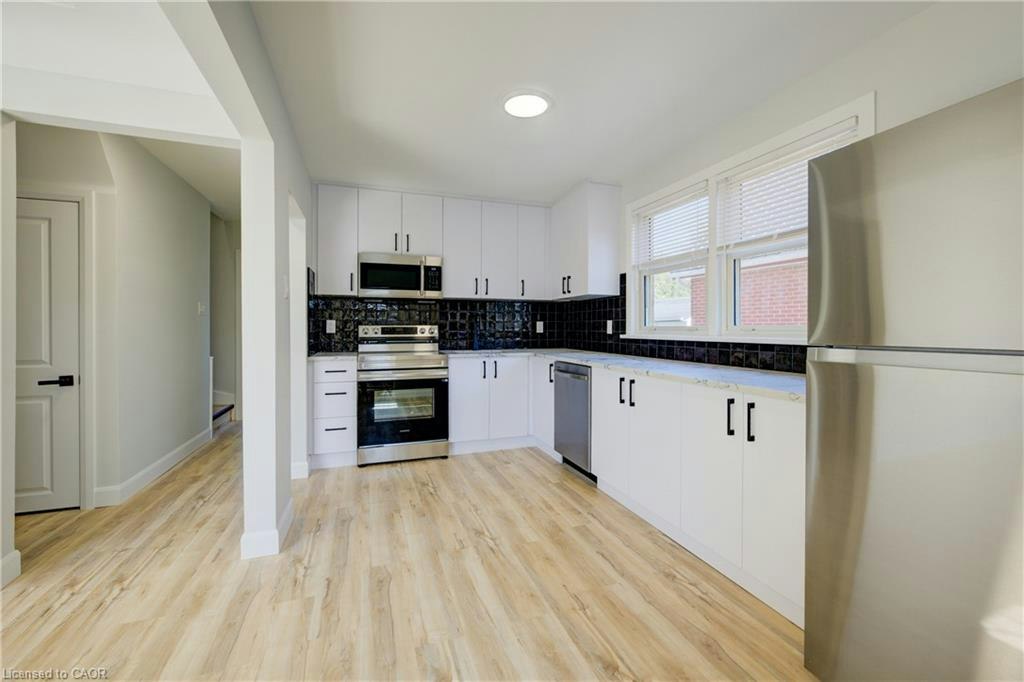 Main-320 Highland Road E, Kitchener, ON, N2M 3W4 - 8