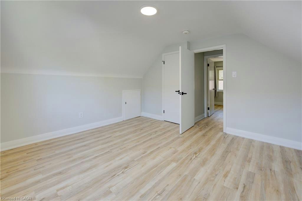 Main-320 Highland Road E, Kitchener, ON, N2M 3W4 - 20