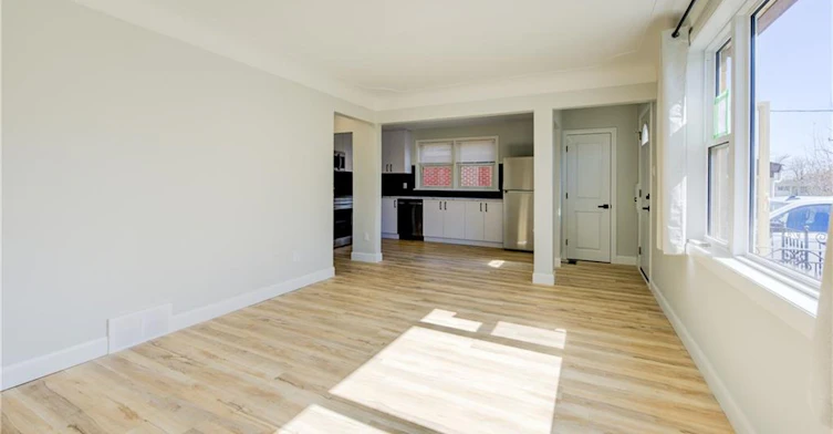 Main-320 Highland Road E, Kitchener, ON, N2M 3W4 - 5