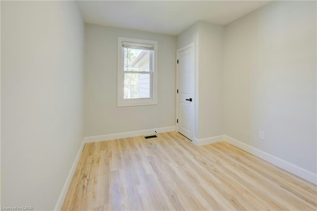 Main-320 Highland Road E, Kitchener, ON, N2M 3W4 - 13